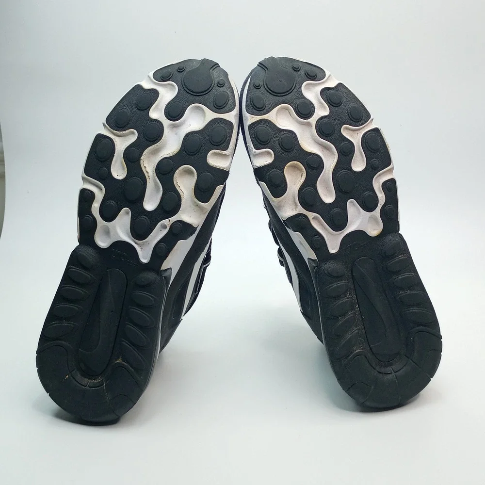 Nike Air Max 270 React Black White Sneakers CI3899-002 Womens Size 8 - Picture 8 of 9